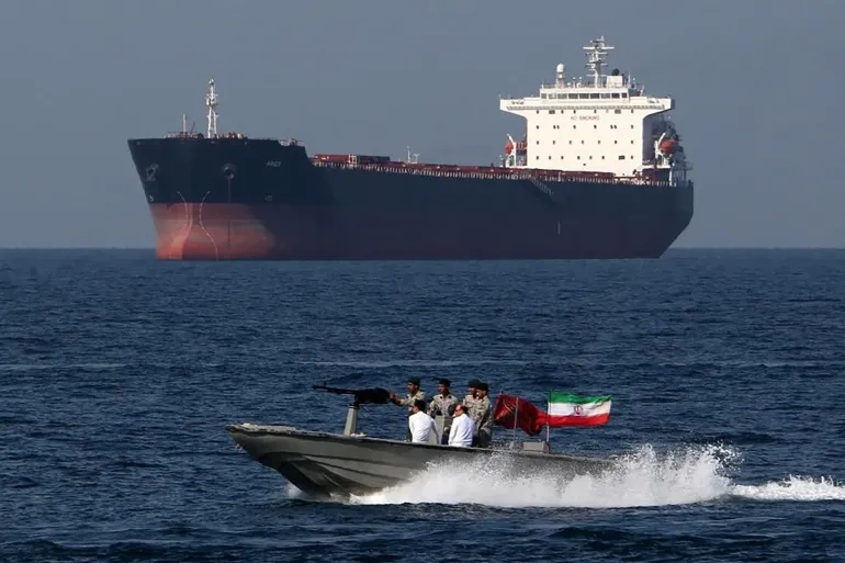 واشنطن تُقدم عرضاً تفاوضياً: تخفيف العقوبات مقابل وقف التخصيب الإيراني وفتح هرمز - واشنطن تُقدم عرضاً تفاوضياً: تخفيف العقوبات مقابل وقف التخصيب الإيراني وفتح هرمز - واشنطن تُقدم عرضاً تفاوضياً: تخفيف العقوبات مقابل وقف التخصيب الإيراني وفتح هرمز - واشنطن تُقدم عرضاً تفاوضياً: تخفيف العقوبات مقابل وقف التخصيب الإيراني وفتح هرمز - واشنطن تُقدم عرضاً تفاوضياً: تخفيف العقوبات مقابل وقف التخصيب الإيراني وفتح هرمز - Washington Presents Negotiation Offer: Sanctions Relief in Exchange for Halting Iranian Enrichment and Opening Hormuz - Washington Presents Negotiation Offer: Sanctions Relief in Exchange for Halting Iranian Enrichment and Opening Hormuz