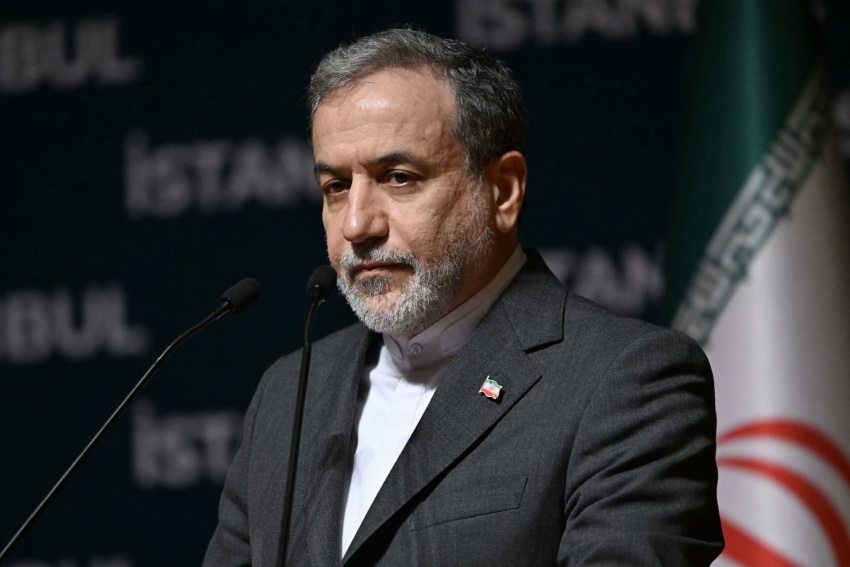 مباحثات دبلوماسية مكثفة بين طهران والرياض ومسقط لتعزيز أمن مضيق هرمز - مباحثات دبلوماسية مكثفة بين طهران والرياض ومسقط لتعزيز أمن مضيق هرمز - مباحثات دبلوماسية مكثفة بين طهران والرياض ومسقط لتعزيز أمن مضيق هرمز - مباحثات دبلوماسية مكثفة بين طهران والرياض ومسقط لتعزيز أمن مضيق هرمز - مباحثات دبلوماسية مكثفة بين طهران والرياض ومسقط لتعزيز أمن مضيق هرمز - Intensive Diplomatic Talks Between Tehran, Riyadh, and Muscat to Enhance Security in the Strait of Hormuz - Intensive Diplomatic Talks Between Tehran, Riyadh, and Muscat to Enhance Security in the Strait of Hormuz